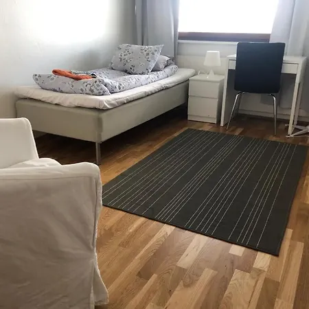 In Kokkola, Pitkaensillankatu